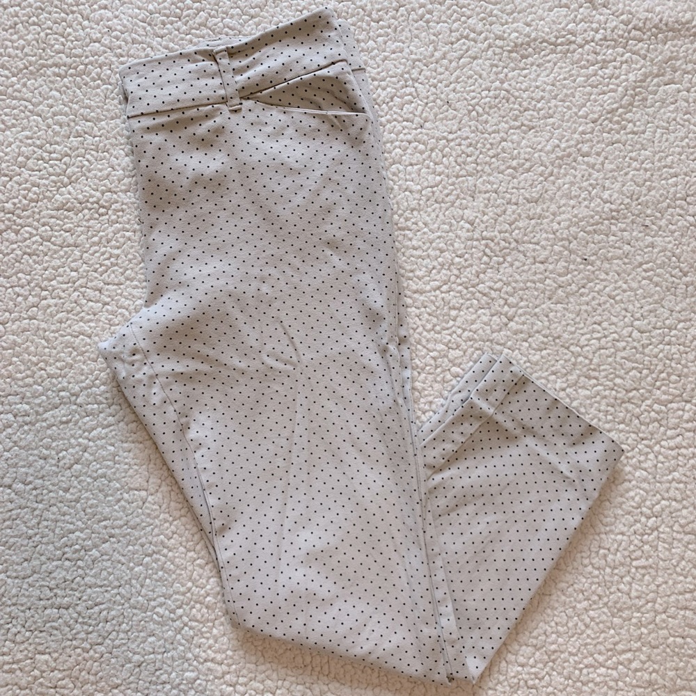 New York & Company Low Rise Khaki Polka Dot Cropped Pants